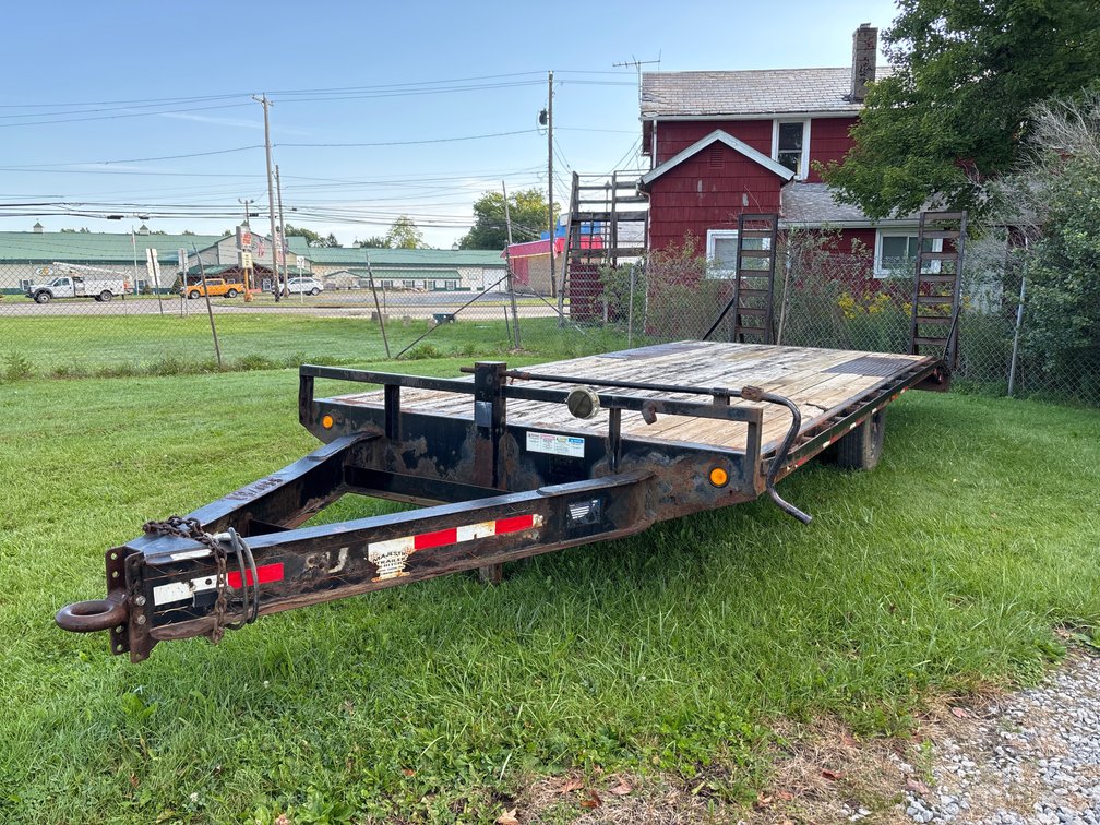 2015 P.J. 20'5" DECK OVER TANDEM AXLE HEAVY DUTY TRAILER