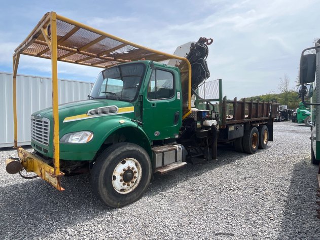 Image for 2012 Freightliner M2 106