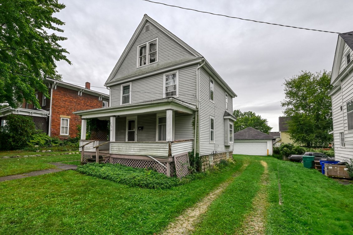 Image for REAL ESTATE AUCTION • 267 RIDDLE RAVENNA OH 44266