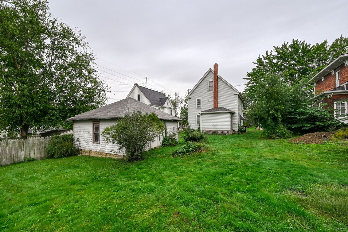 Image for REAL ESTATE AUCTION • 267 RIDDLE RAVENNA OH 44266