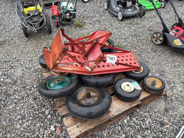 Image for D1. Car ramps and misc size wagon tires