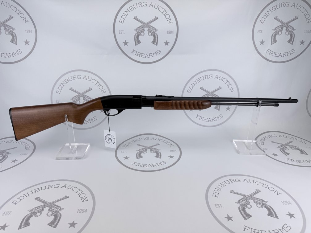 Remington Fieldmaster Model 572 Pump-Action Rifle - .22 S/L/LR
