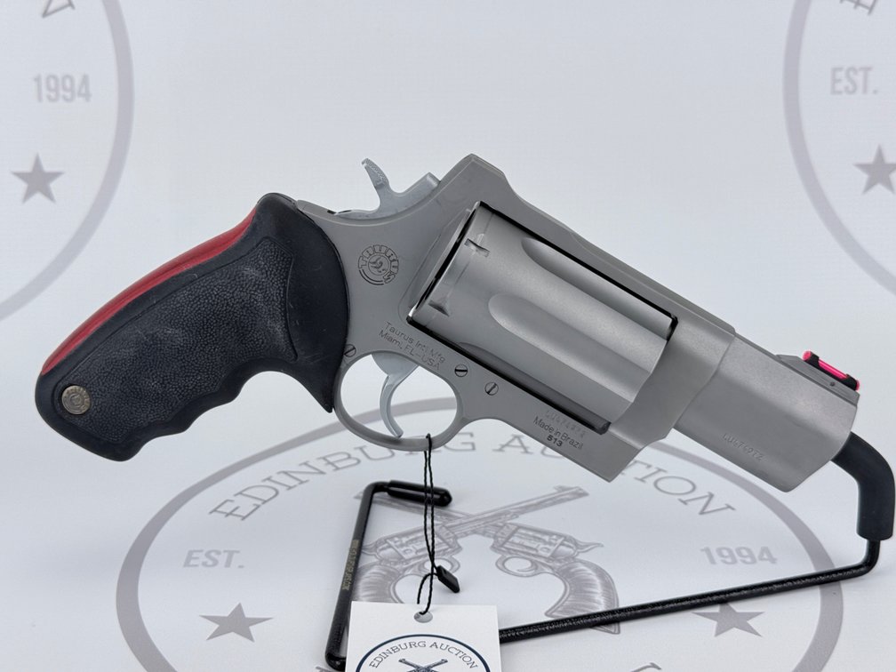 Taurus M513 Raging Judge Revolver - .454 Casull / .45 Colt / .410 Magnum