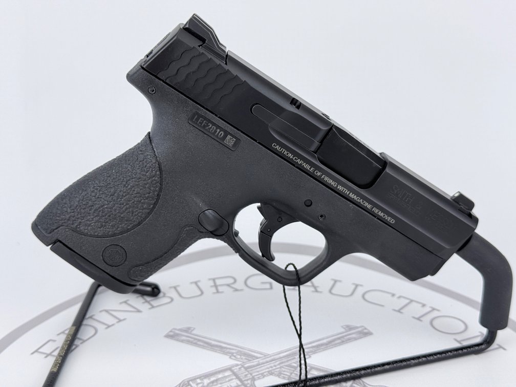 Smith & Wesson M&P 9 Shield Semi-automatic Pistol - 9 mm