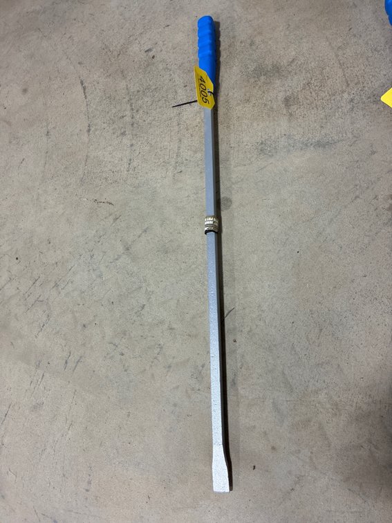 36” pry bar