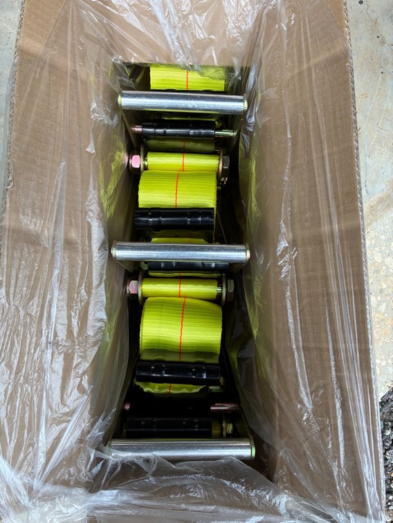 3 new ratchet straps