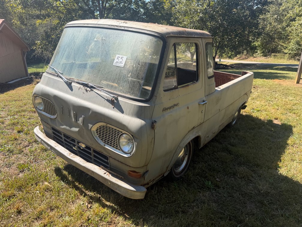 Ford Econoline truck.