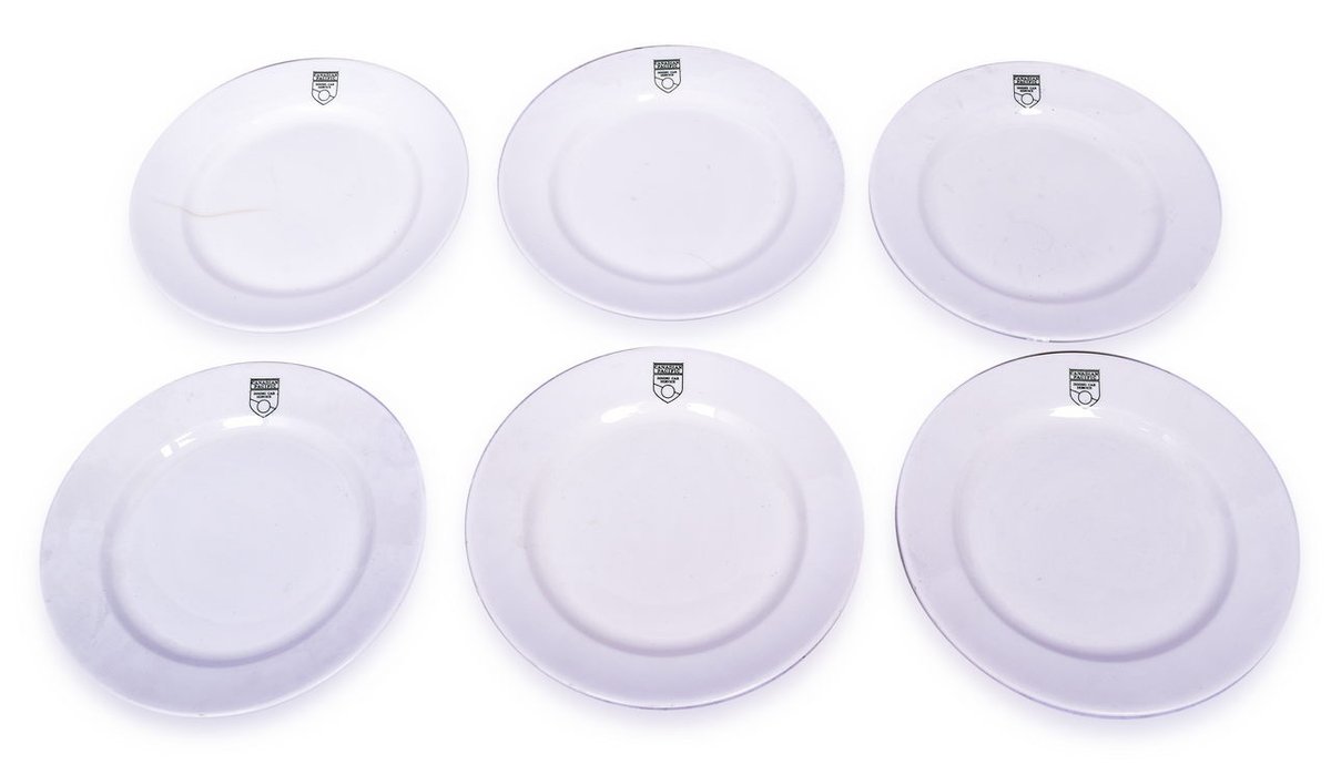 Set of 6 Canadian Pacific Railway Crest Pattern Luncheon Plates 9"