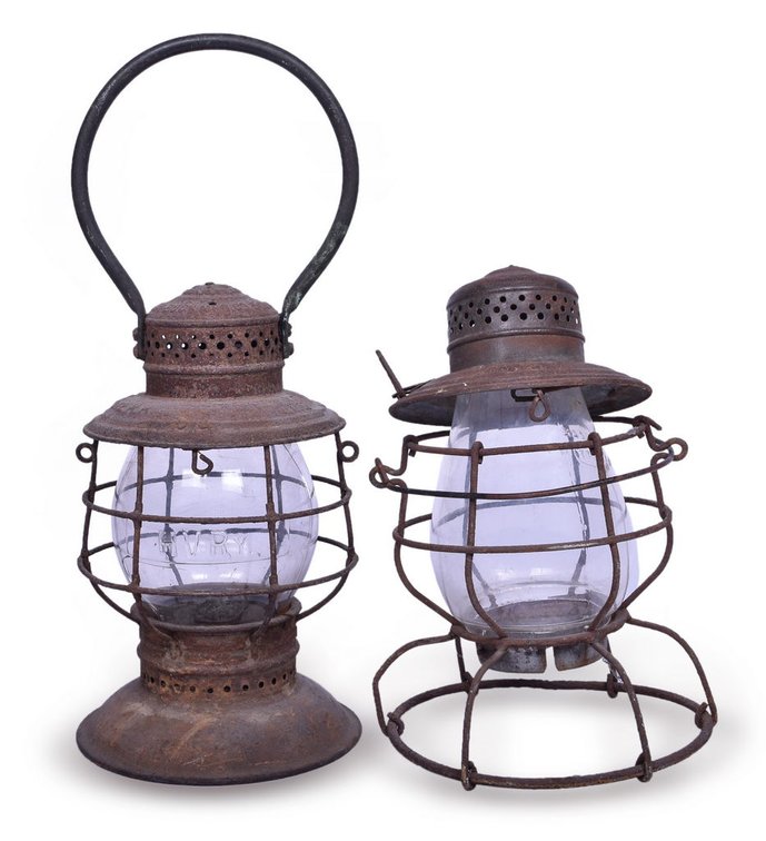 Pair of Cleveland, Cincinnati, Chicago & St. Louis Railroad / Big Four Railroad Lanterns