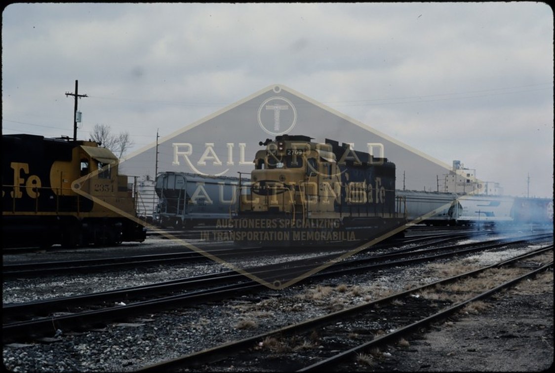 25 Slides - Santa Fe, Burlington Northern, Canadian Pacific, Soo Line