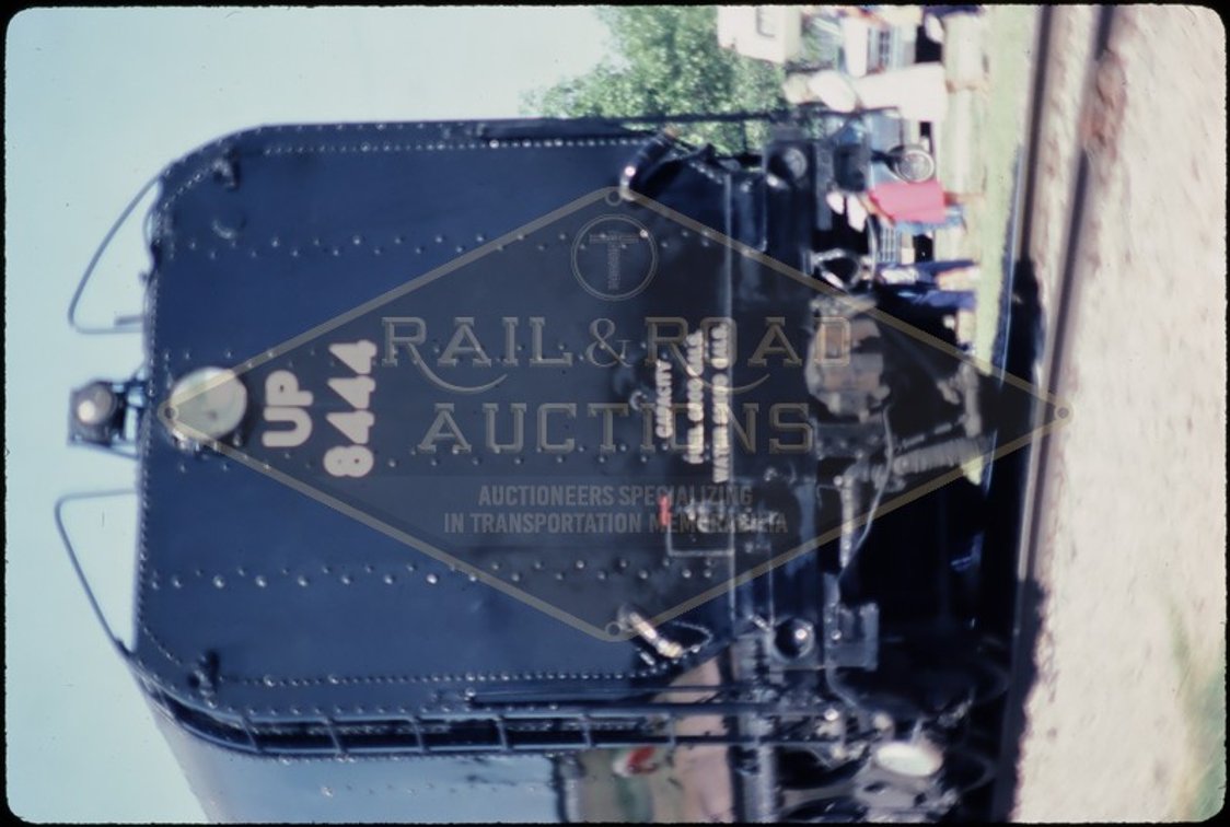 20 Slides - Union Pacific, Santa Fe, Burlington Northern, EMD Demonstrator