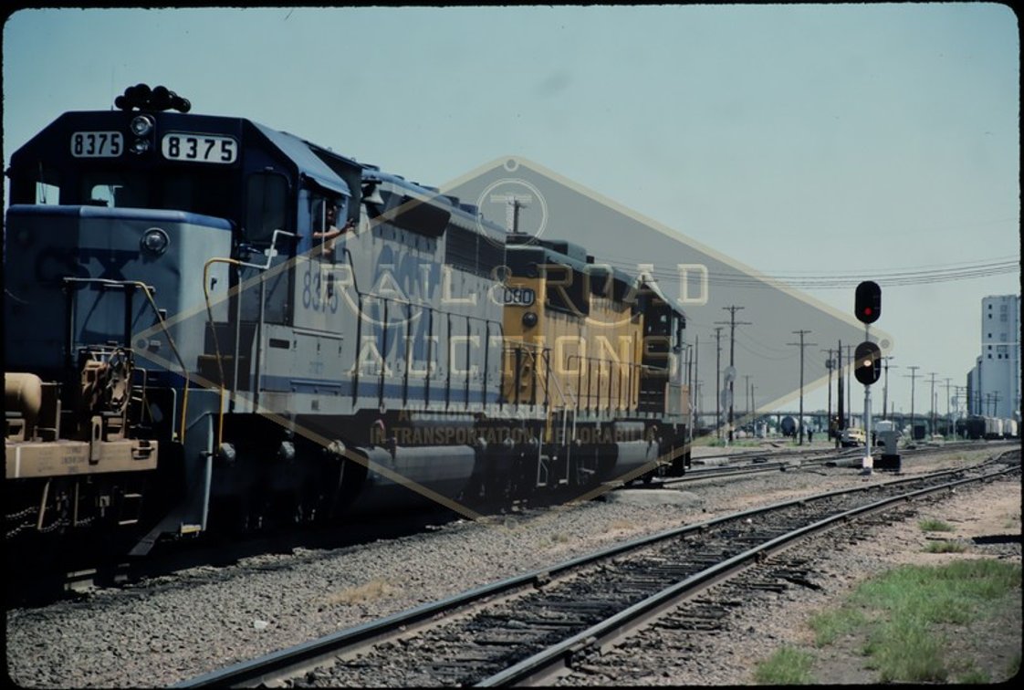 20 Slides - CSX, Chicago and North Western, Burlington Northern, Union Pacific, Soo Line, Milwaukee Road