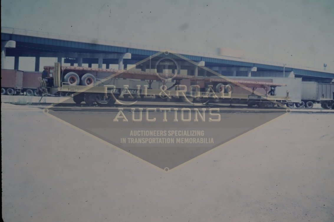 18 Slides - Canadian National Steam, Santa Fe Steam, NdeM Steam, Chicago Burlington and Quincy Steam
