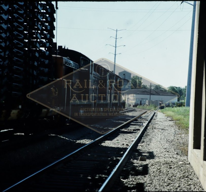17 Slides - Indiana Harbor Belt, Burlington Northern, Indiana Harbor Belt, EMD Demonstrator, Monon, Santa Fe, Great Northern, Conrail, Chicago and North Western, Canadian National, Reading