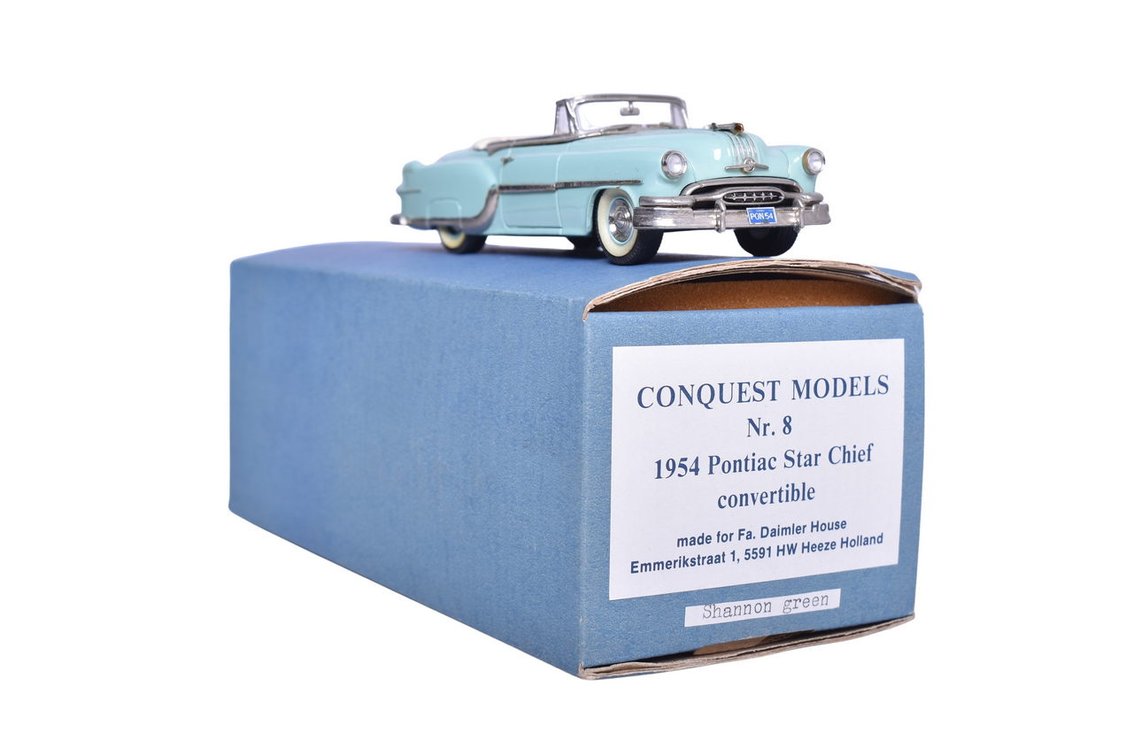 Conquest Models Nr. 8 1954 Pontiac Star Chief Convertible