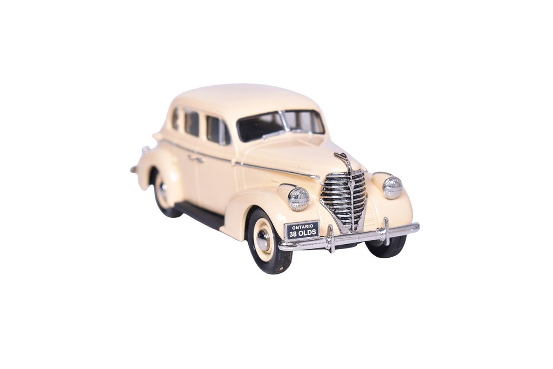 Durham Classics 1938 Oldsmobile