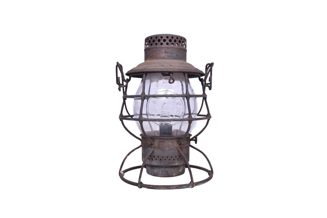 Adlake Reliable Baltimore and Ohio Railroad Lantern with Capital Dome Cast Globe