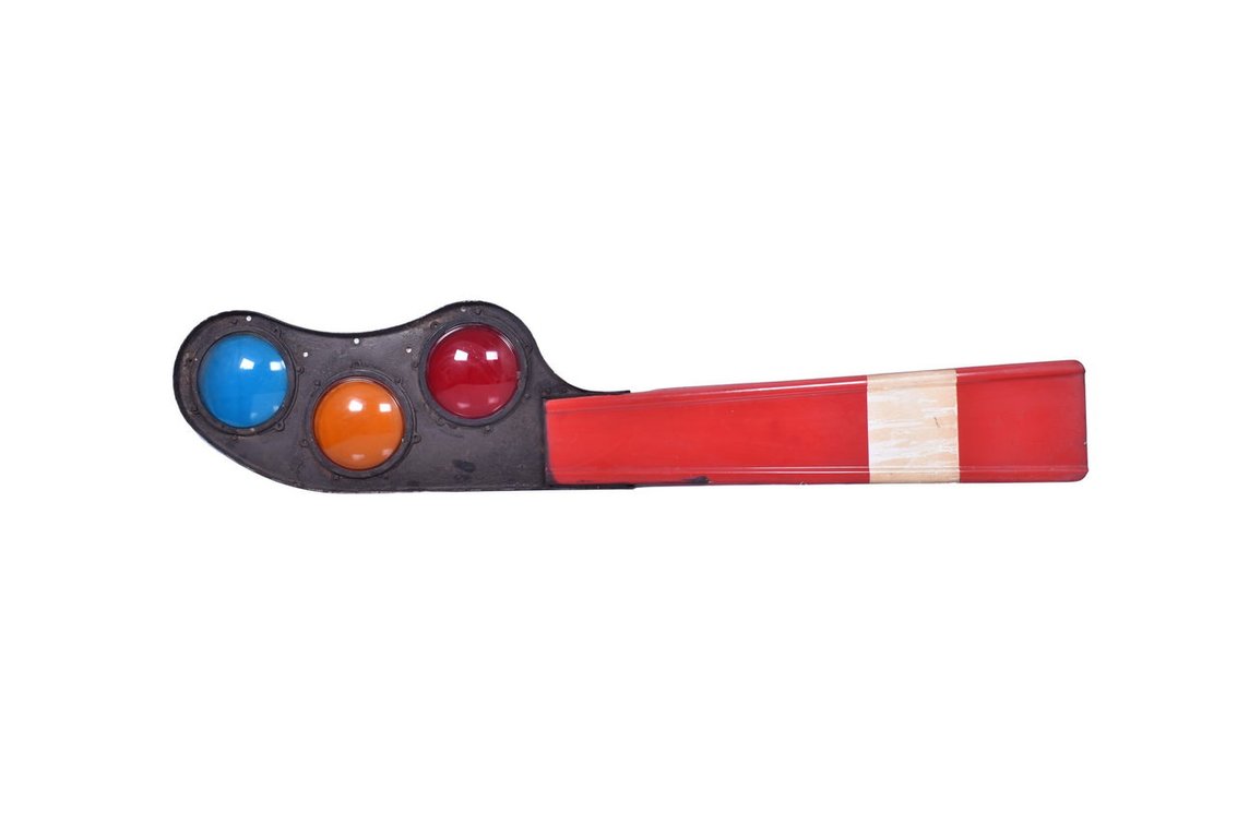 Porcelain Semaphore Blade with Hub And Three Lens