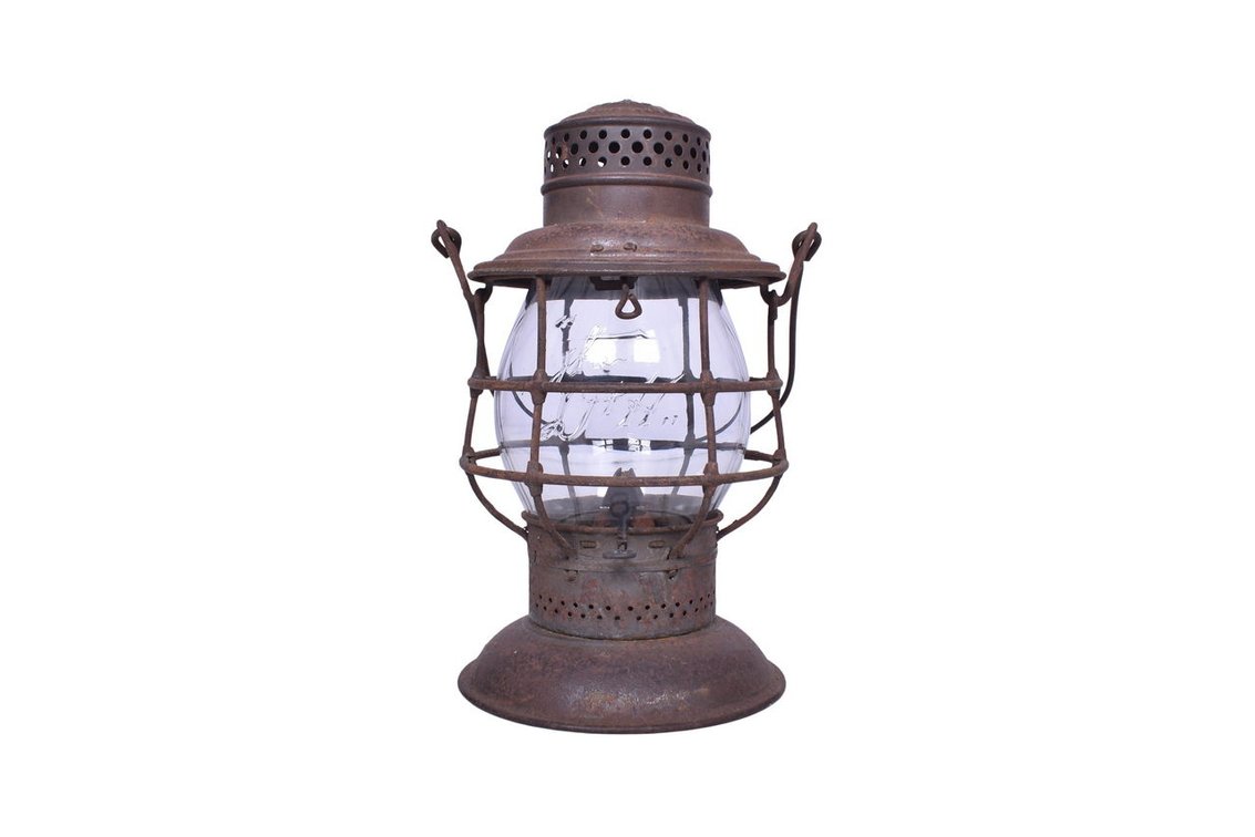 Adams & Westlake Delaware and Hudson Railroad Lantern with Clear Cast D&H Globe