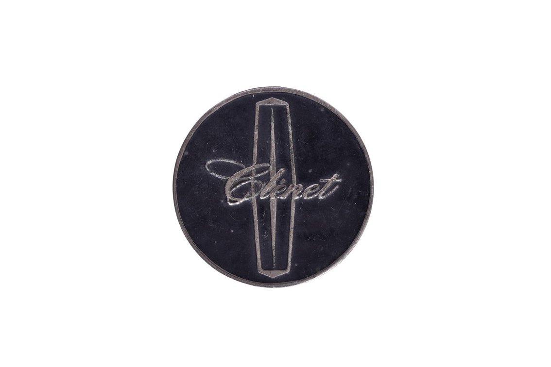 1970-1980 Clenet Coachworks Metal Wheel Emblem