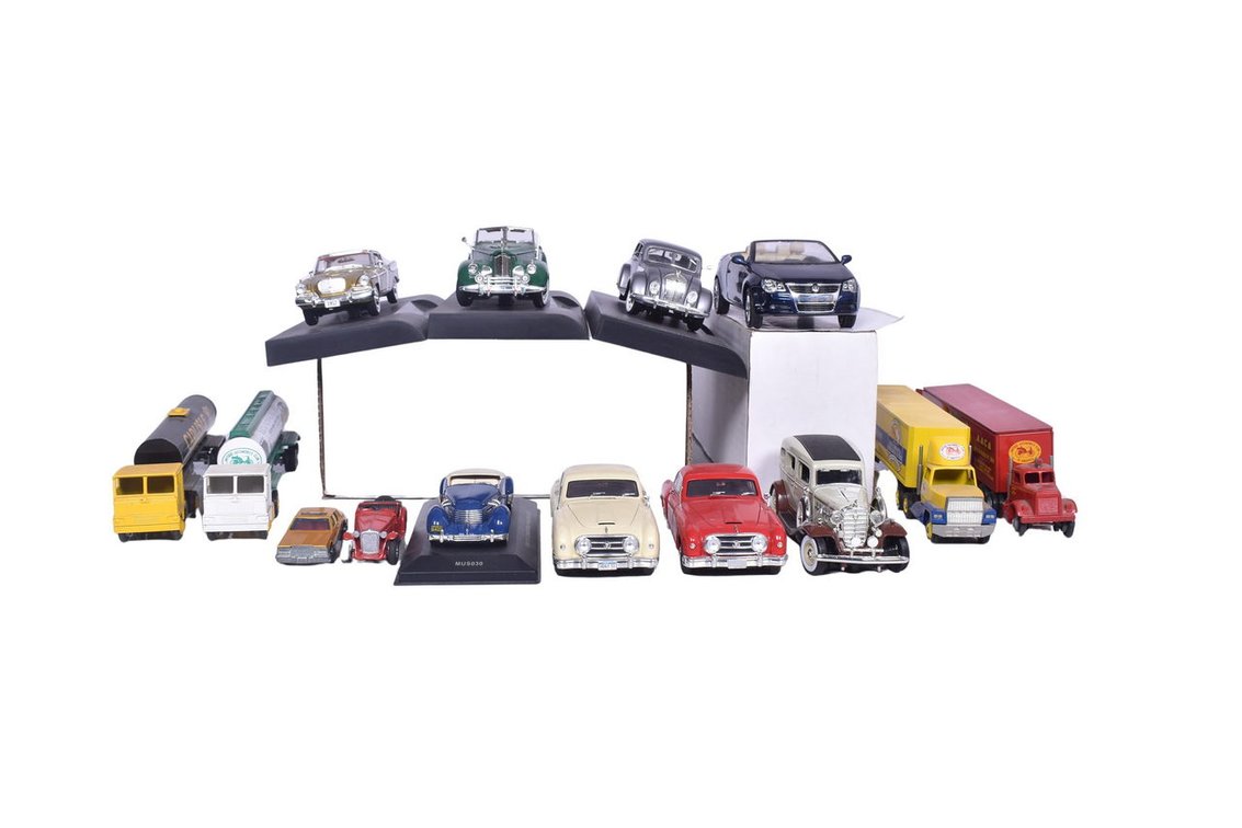 Fourteen Model Cars - 1:24 Scale or Smaller - Signature Models, Winross and More