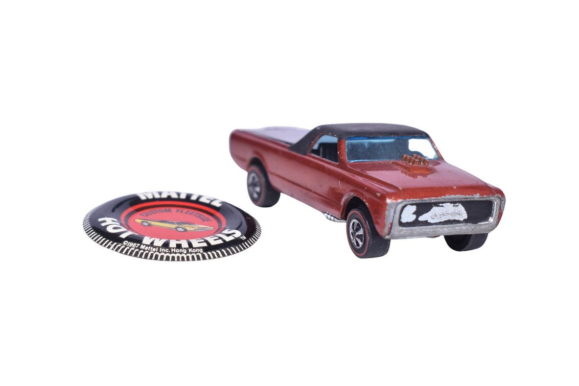 1968 Hot Wheels Redline Custom Fleetside in Orange w/ Button