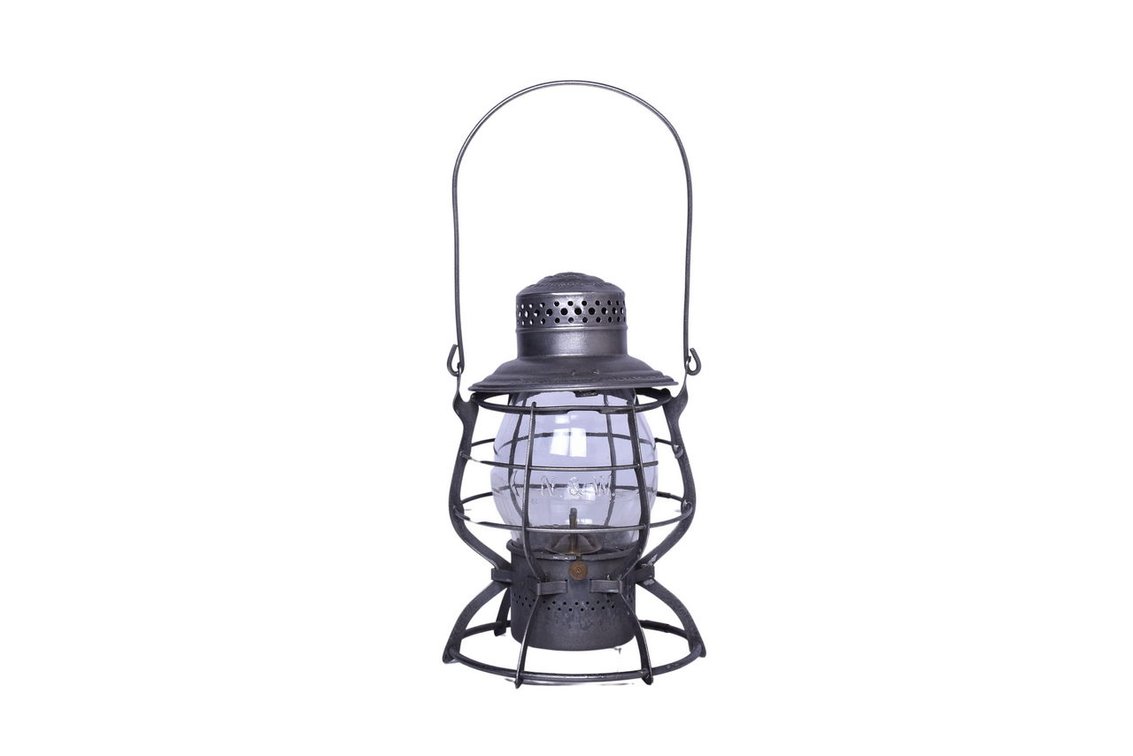 Adams & Westlake Norfolk and Western Railway Railroad Lantern with Clear Cast Globe