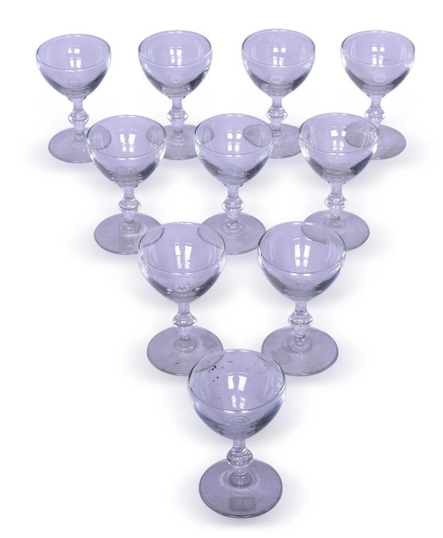 Group of Ten Monon Stemmed Wine Drinking Glasses