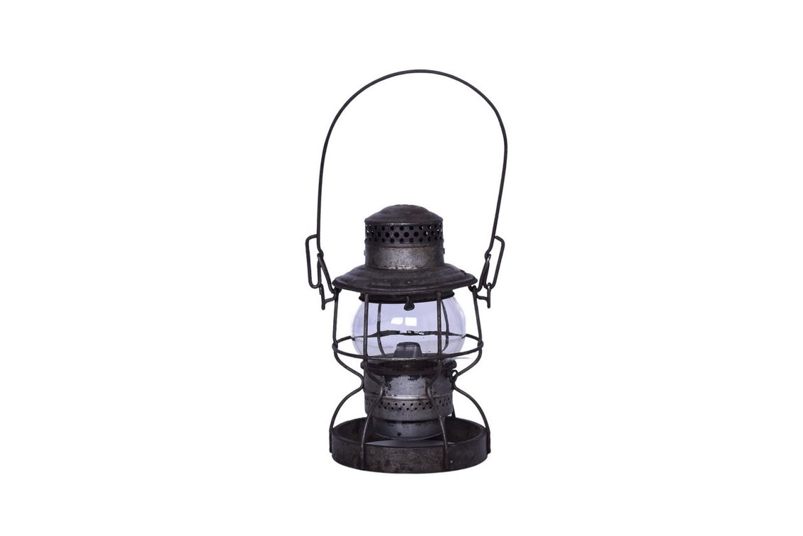 Adams & Westlake Chesapeake and Ohio Railway Kero Railroad Lantern with Weighted Base