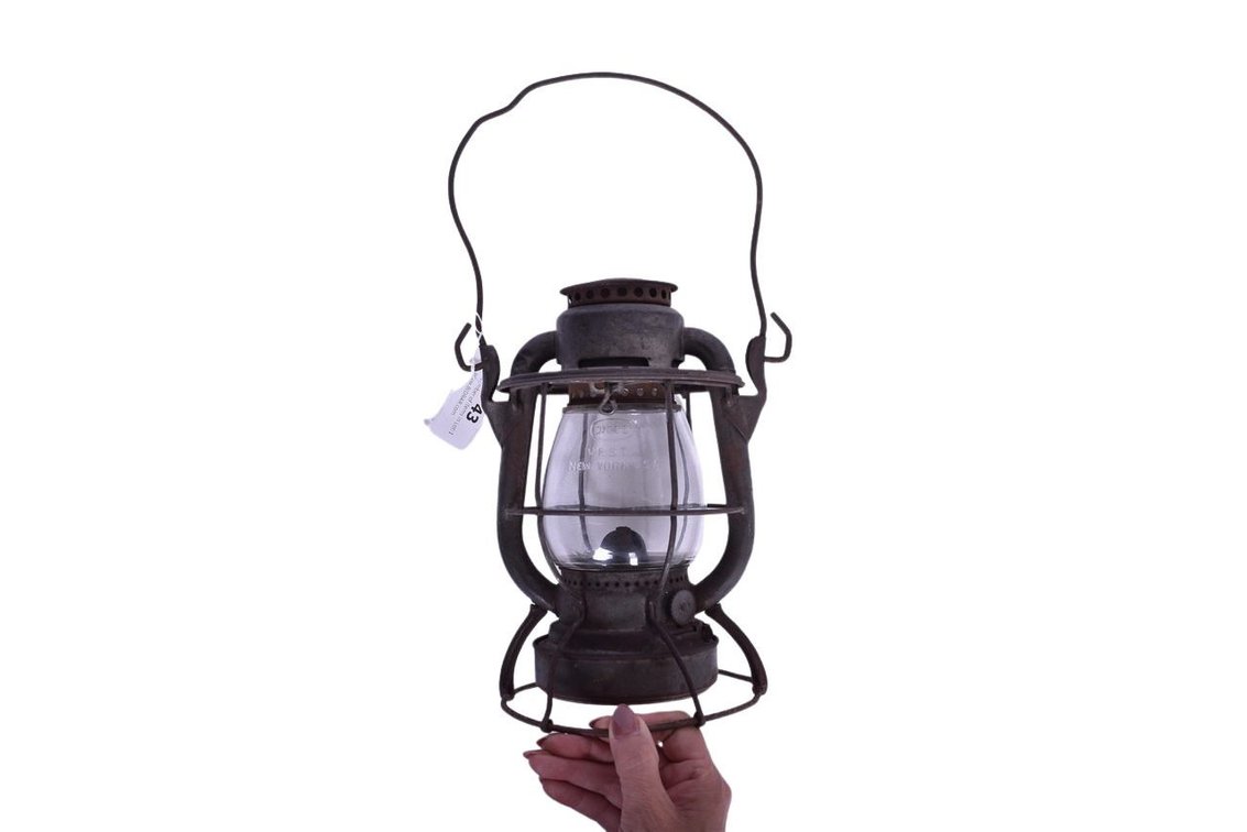 Dietz & Vesta, W. & L. E. Railroad Lantern w/ Clear Globe