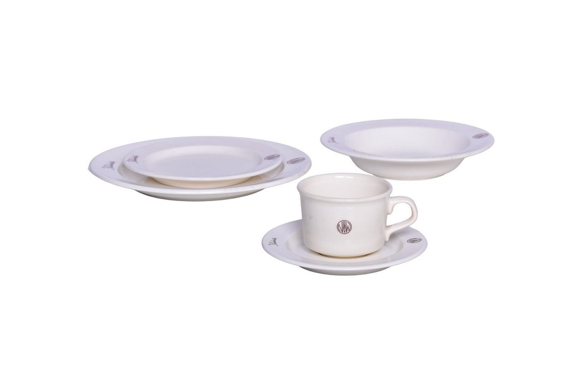 Five Pieces of Norfolk & Western Railroad China- The Pocahontas
