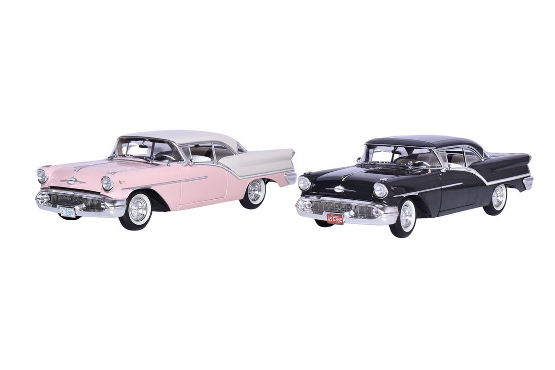 Pair of Highway 61 1:18 1957 Oldsmobile Super 88 Model Cars