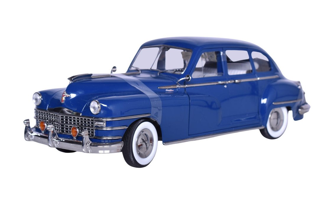 Signature Models Limited Edition 1:18 Die Cast 1948 Chrysler New Yorker Sedan
