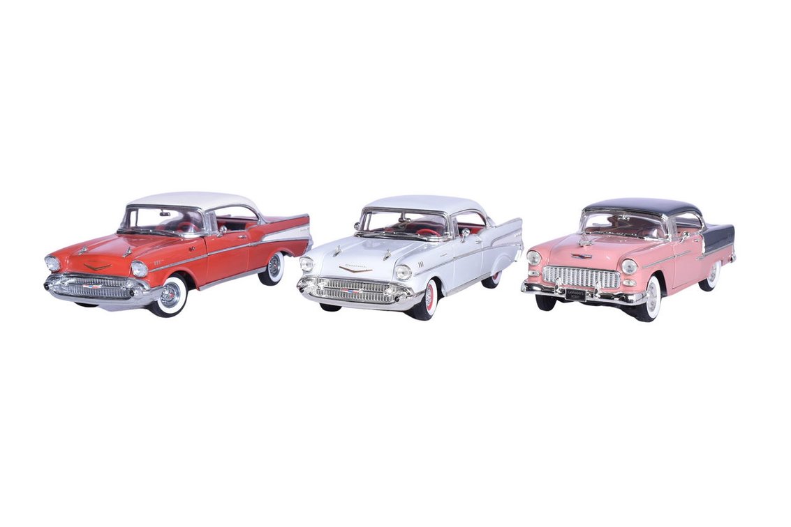 Three American Muscle 1:18 Die Cast 1950s Chevy Bel Air Models - Cannaday's Hobby