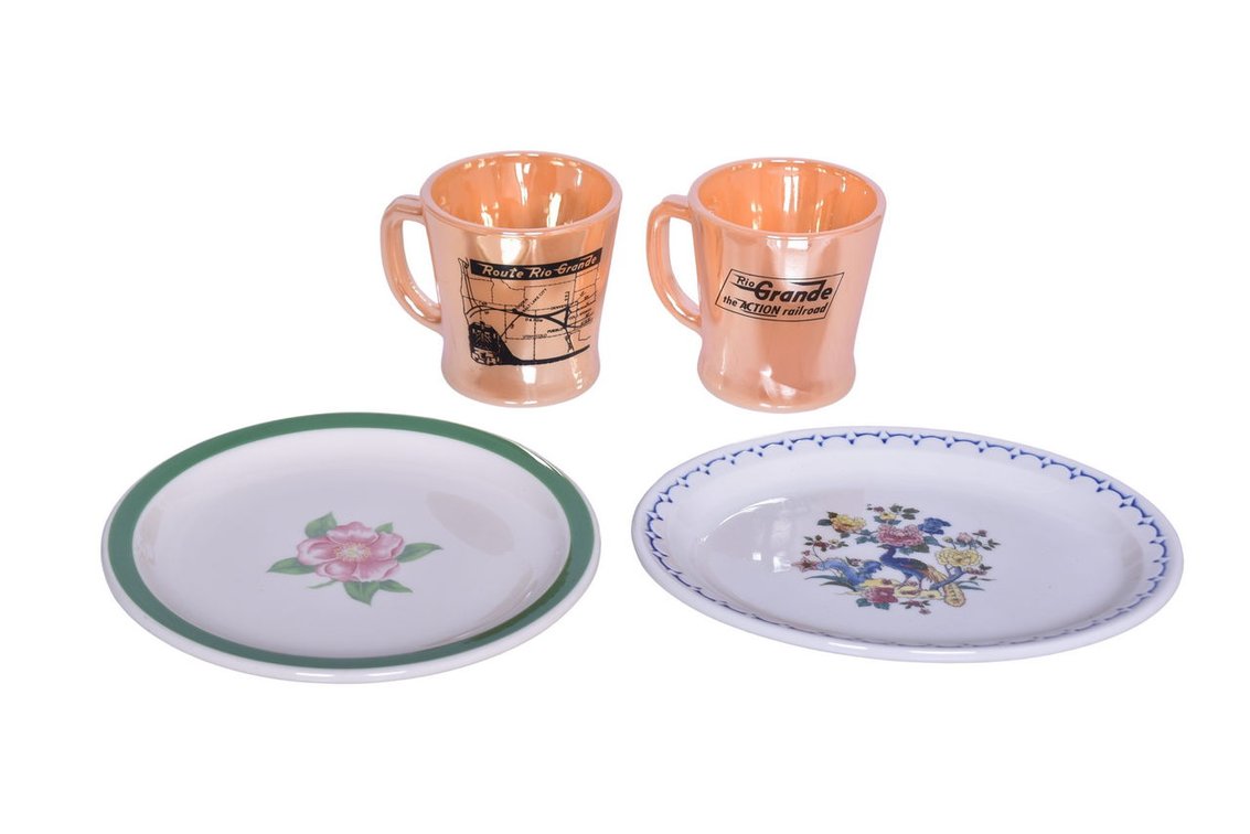Railroad China Group Of Four Items- Milwaukee Road Syracuse "Peacock" Plate, Chicago & Northwestern Syracuse " Wild Rose" Plate, Rio Grande Mugs