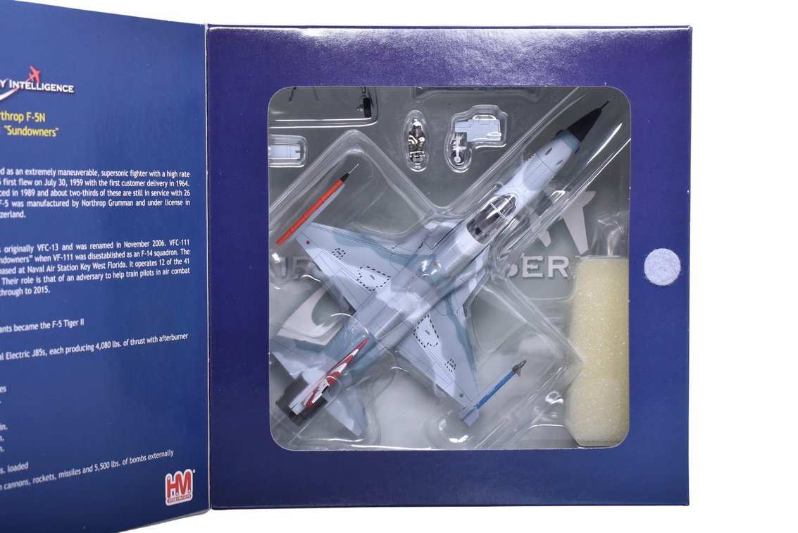 Hobby Master 1:72 Northrop F-5N "Sundowners" Die Cast Navy Military Plane