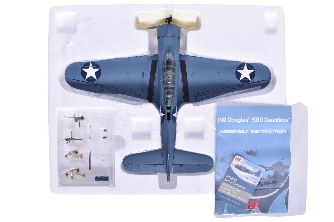Hobby Master 1:32 Douglas SBD-5 Dauntless Die Cast "Battle of Midway" Military Plane - Limited Edition