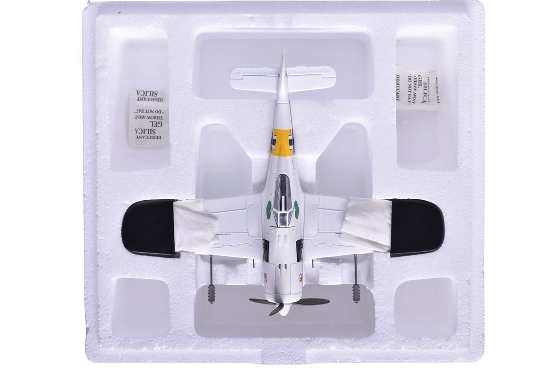 Armour Collection / Franklin Mint 1:48 FW 190 Focke Wulf Diecast Plane