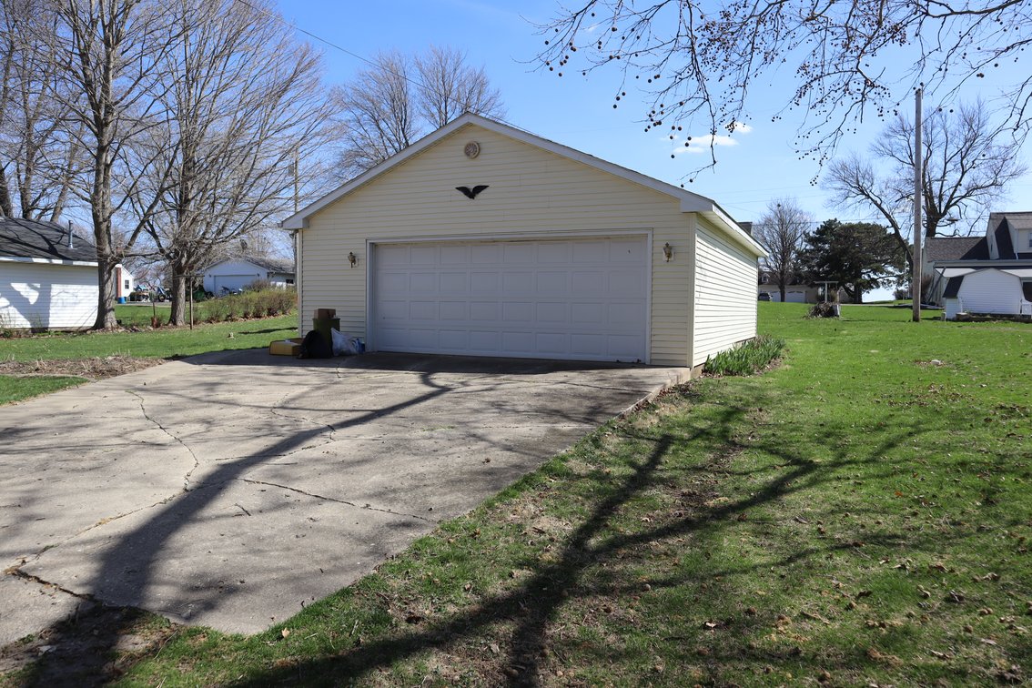 Image for 207 Park Avenue East  Manlius, IL 61338