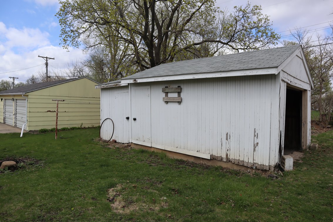 Image for Lot 1
