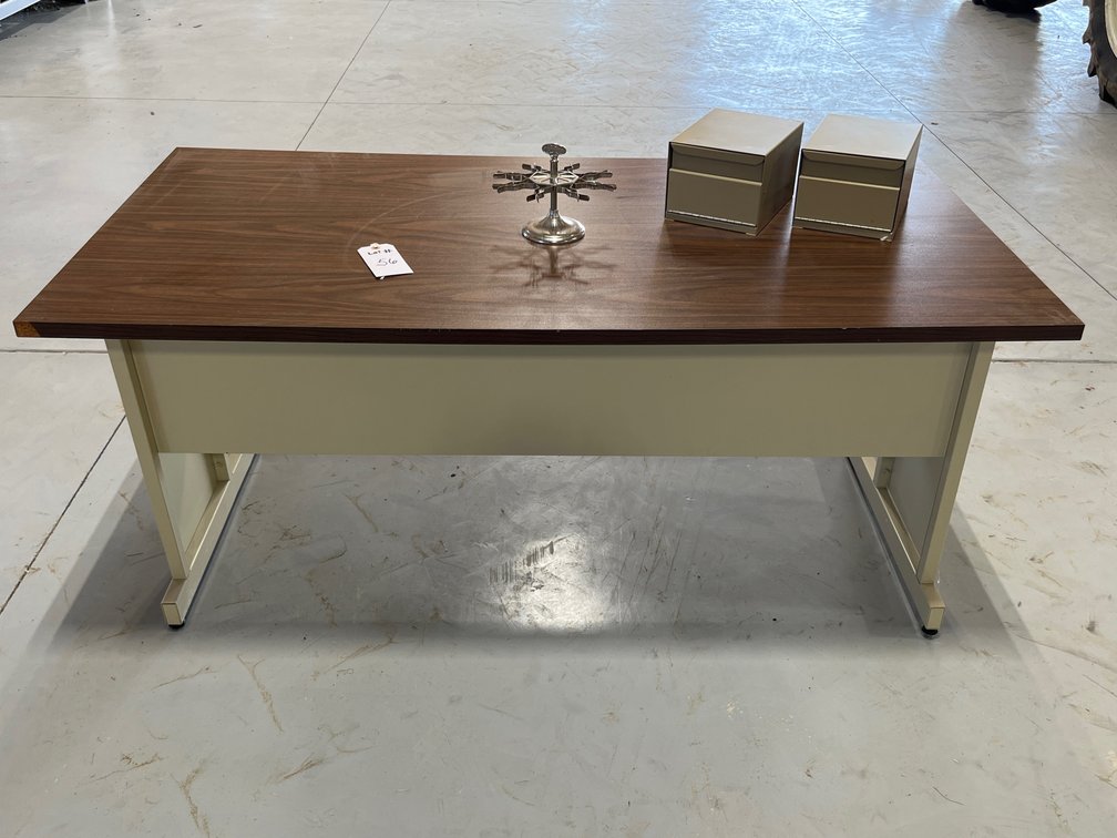 Desk