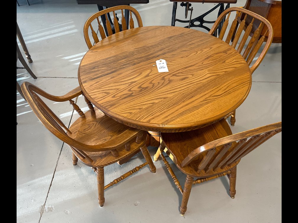 Oak Pedestal Table & Chairs