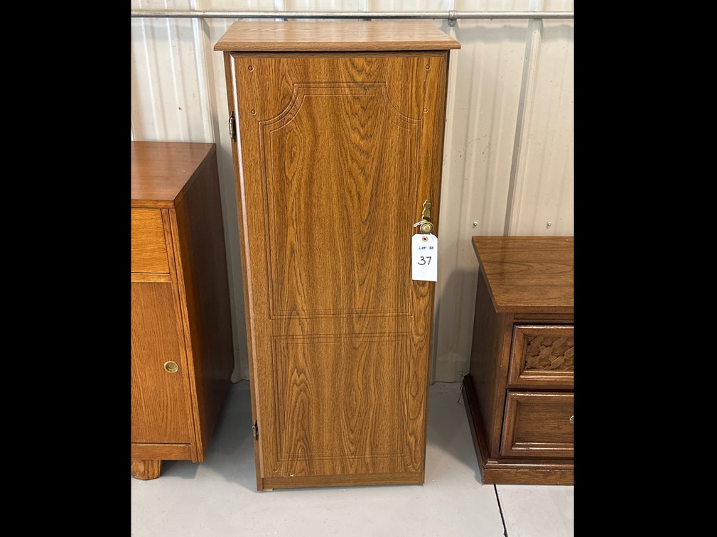 Sauder Type Cupboard 