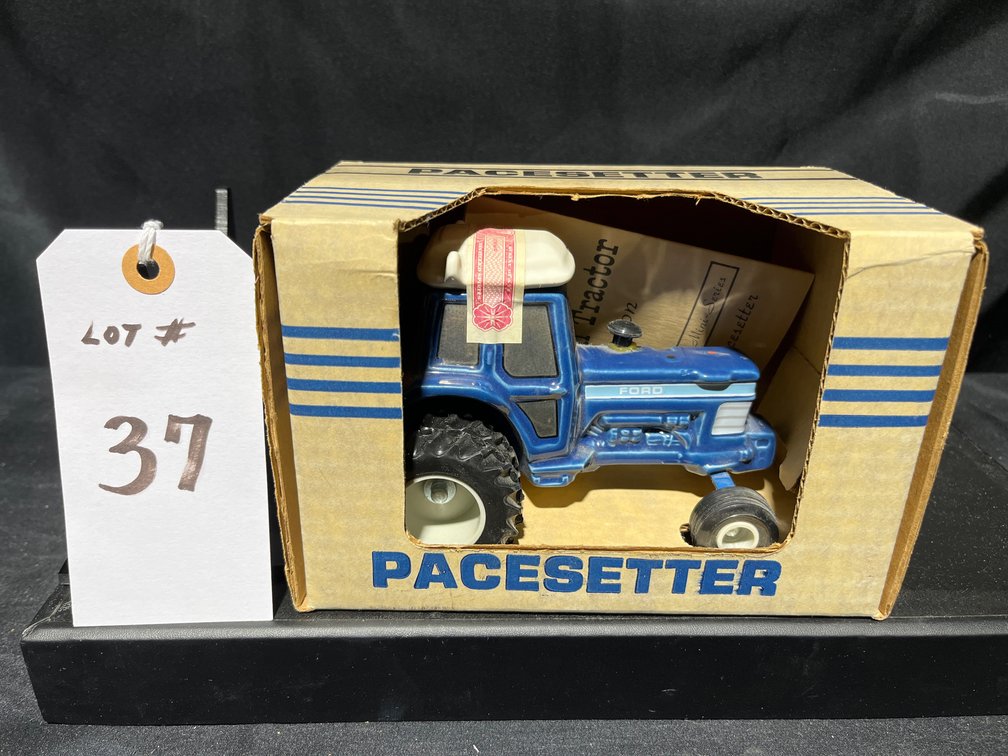 Pacesetter Mini Ford “Big Blue” 