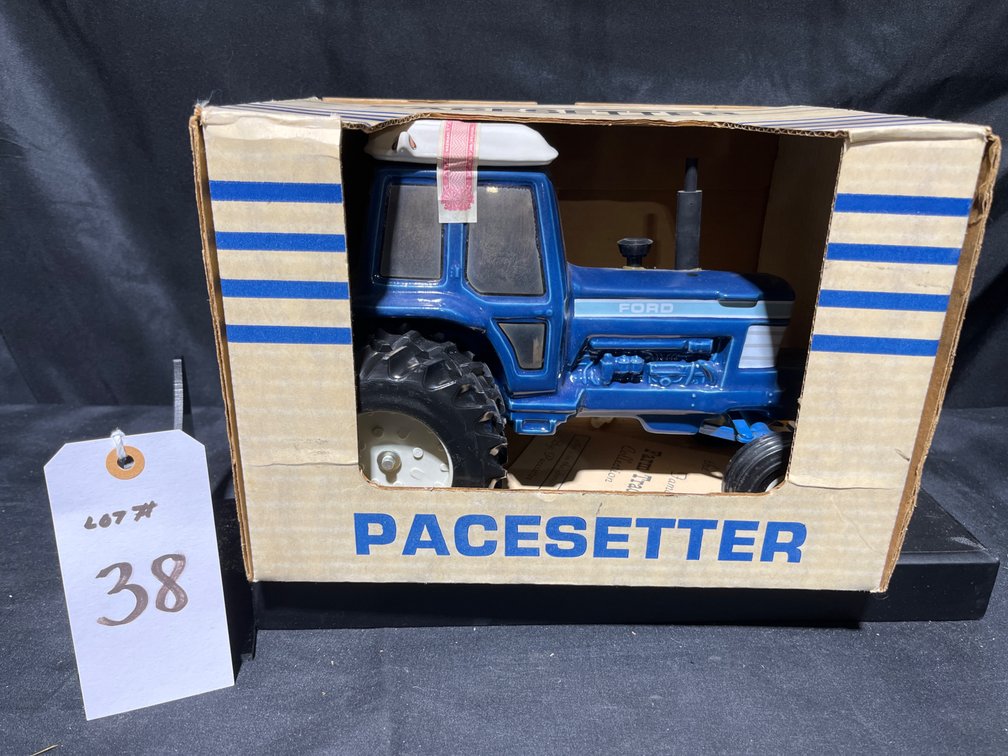 Pacesetter Ford “Big Blue” 