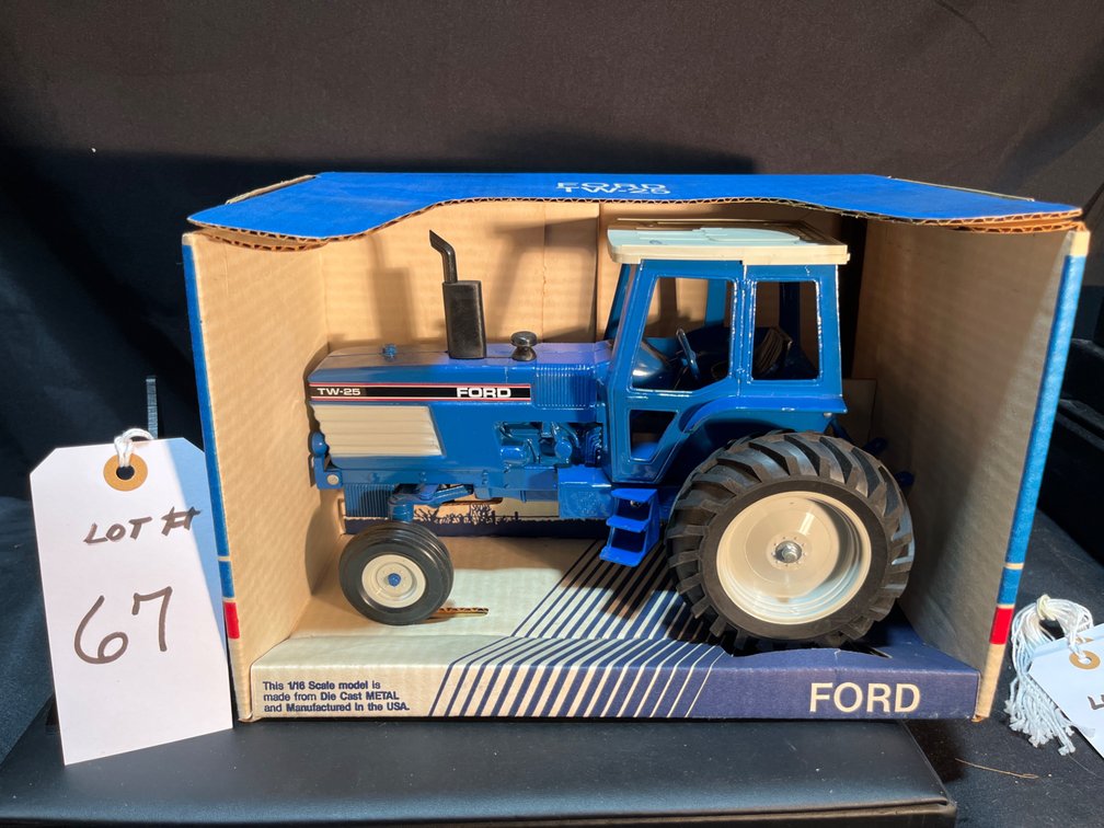 Ford TW-25  1st Ed. 1989 - 1/16th