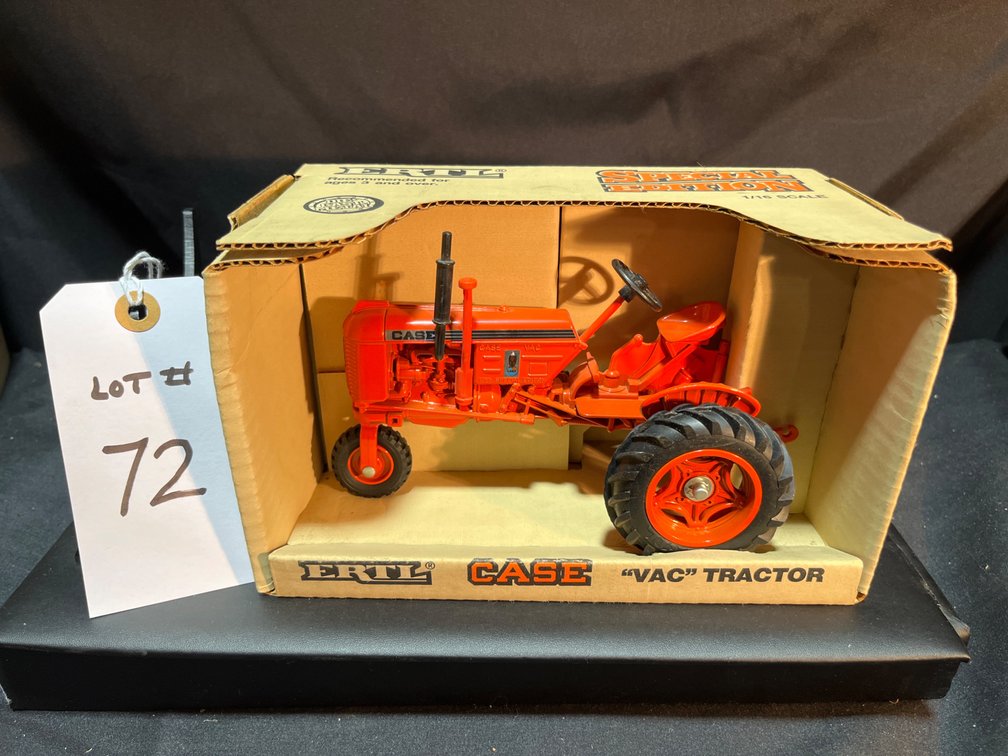 Case “VAC” tractor 1988 Special Edition 1/16th