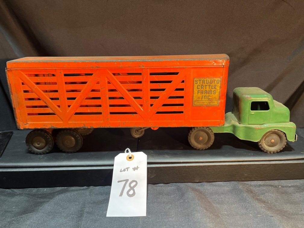 Vintage 50’s Structo Cattle Farms Inc. Tractor/Trailer