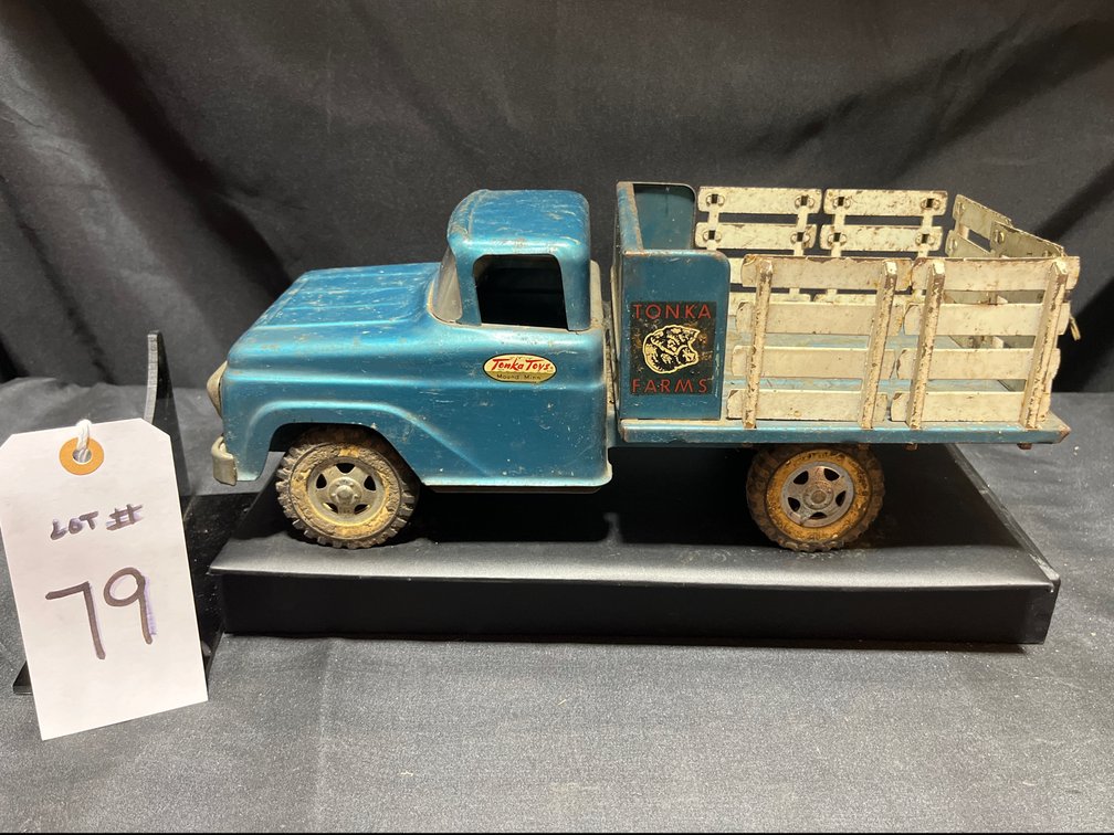 1959 Tonka No. 4 Farm Stake Truck