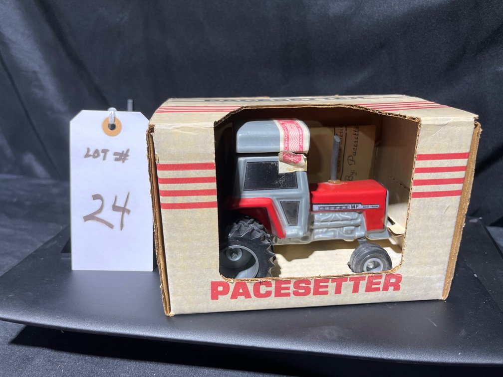 Mini Pacesetter Massey Ferguson